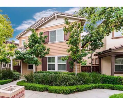 3387 Nimes Ln. Riverside, CA 4bd/2.5ba – Furnished – Gated Community – 2 car garage