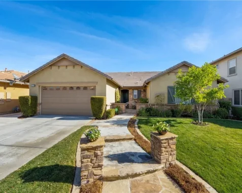 Heritage Lake, CA 5bd/3ba – Single-Story Retreat – Parkside Stay – Turnkey Rental