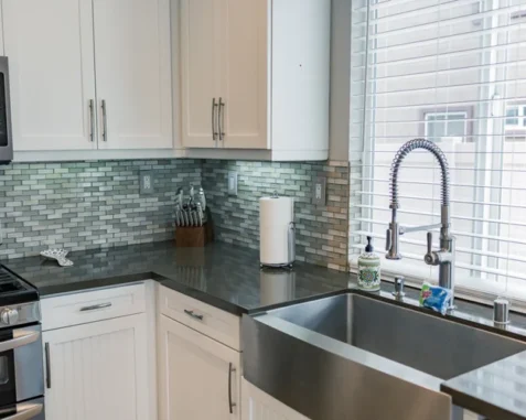 Trevino Home – Fairway Canyon, CA 5bd/3ba – Spacious 2-Story Retreat – Parkside Stay – Turnkey Rental